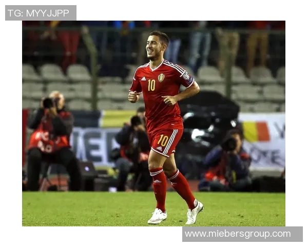 广东番禺足球球星崛起记：从草根到职业赛场的成长之路