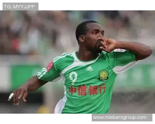 小马丁足球明星是哪个国家的球员他背后的故事揭秘